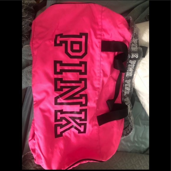 PINK Victoria's Secret Handbags - Victoria’s Secret Pink duffle bag PINK Victoria's Secret Handbags - Victoria’s Secret Pink duffle bag